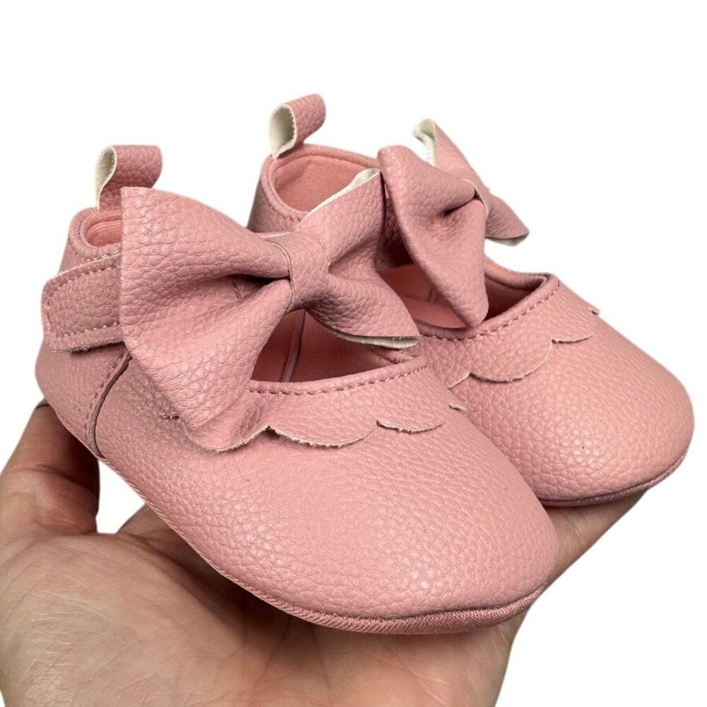 Lucky Brand Baby Girl Pink Bow Mary Jane Crib Shoes Size 3 - Picture 8 of 8